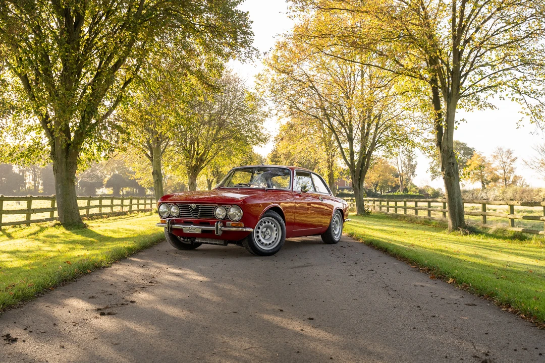 1973 Alfa Romeo 2000 GT Veloce - Image 22 of 31