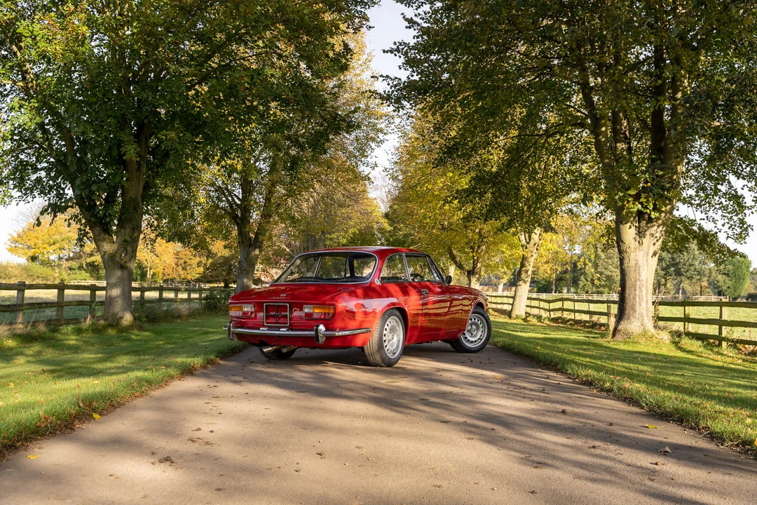 1973 Alfa Romeo 2000 GT Veloce - Image 25 of 31
