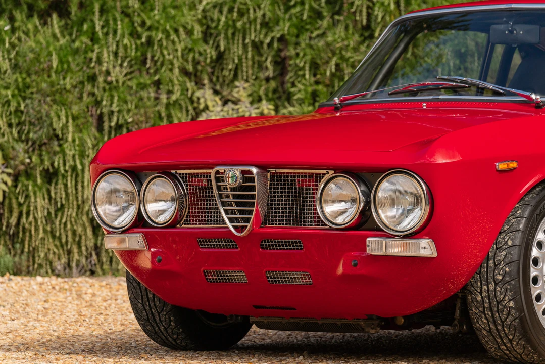 1973 Alfa Romeo 2000 GT Veloce - Image 22 of 31