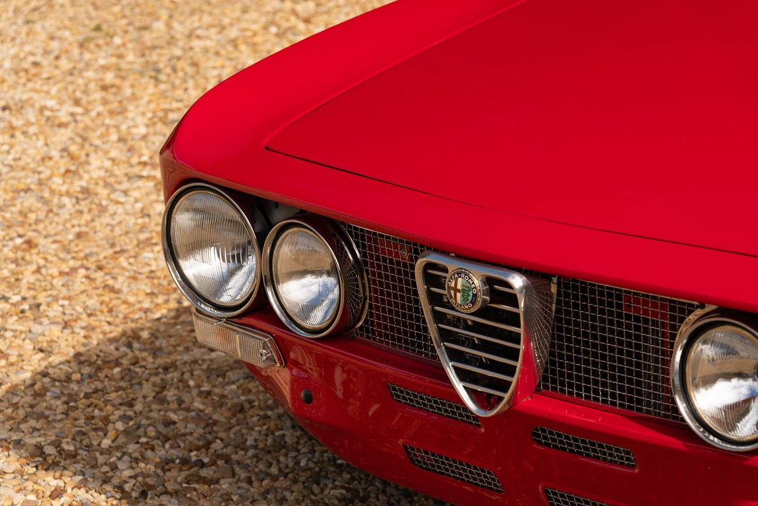 1973 Alfa Romeo 2000 GT Veloce - Image 24 of 31