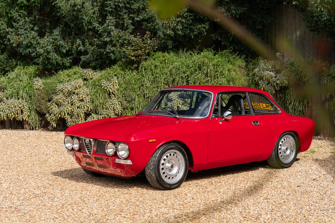 1973 Alfa Romeo 2000 GT Veloce - Image 7 of 31
