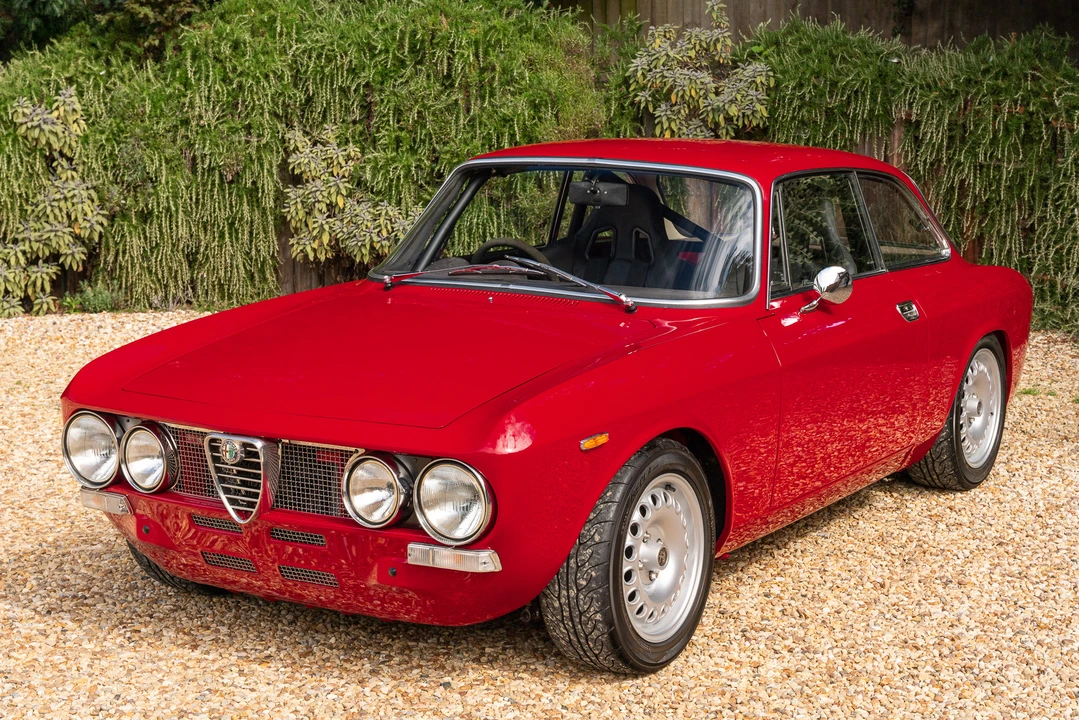 1973 Alfa Romeo 2000 GT Veloce - Image 14 of 31