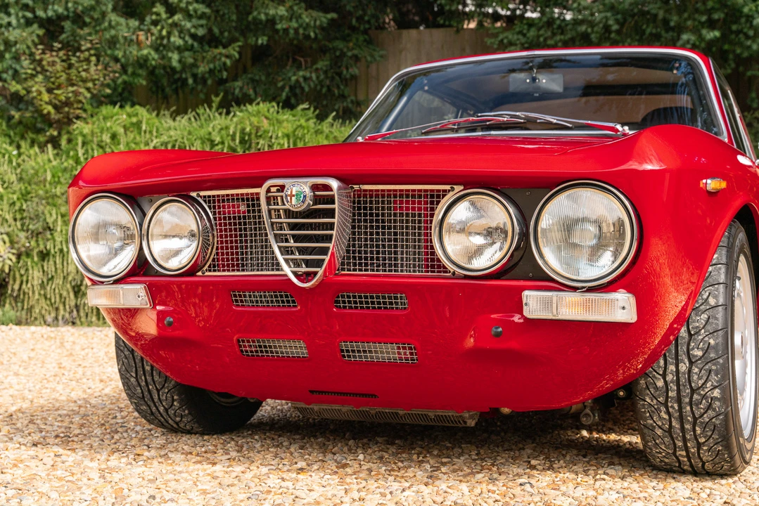 1973 Alfa Romeo 2000 GT Veloce - Image 5 of 31