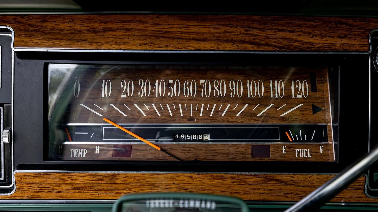 1973 AMC Ambassador - Image 12 of 31