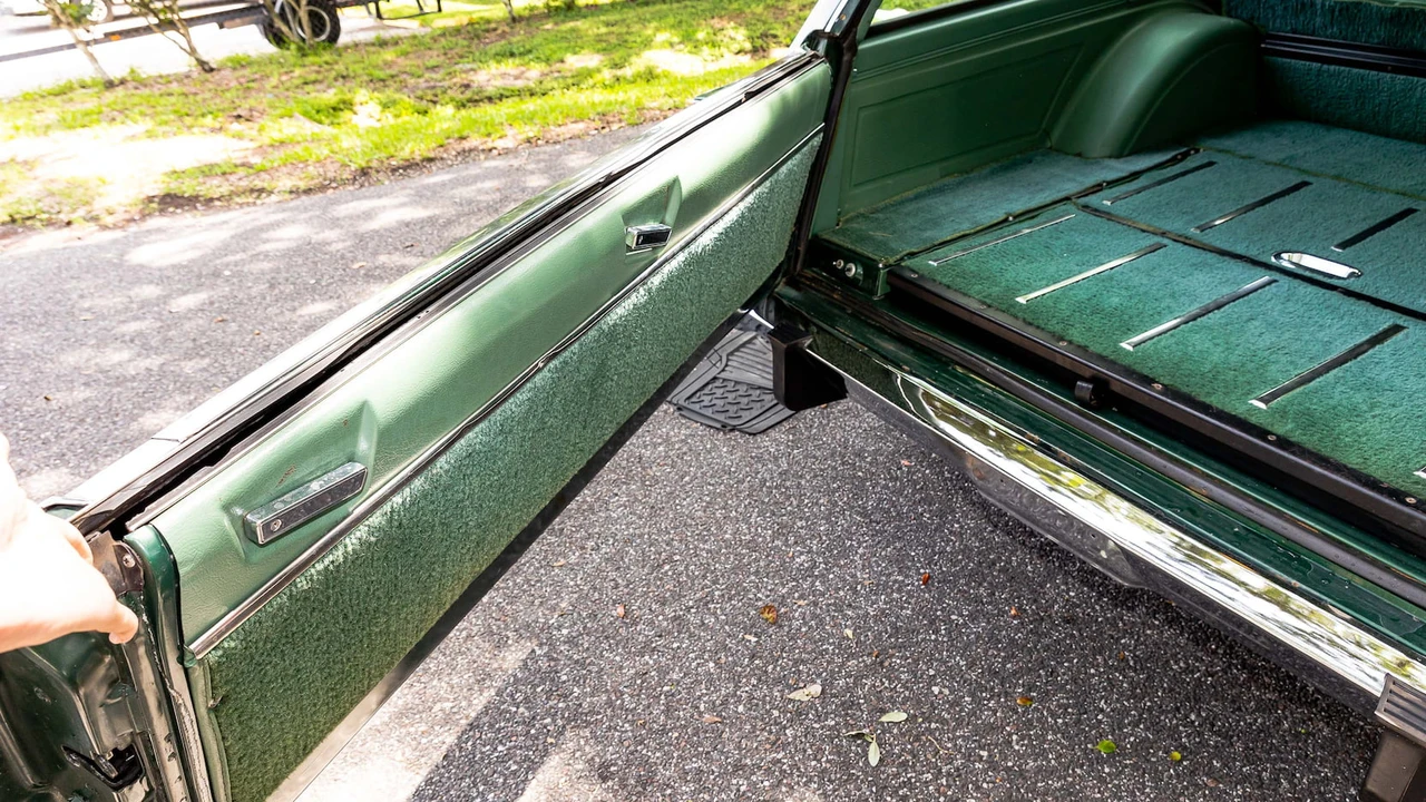 1973 AMC Ambassador - Image 21 of 31