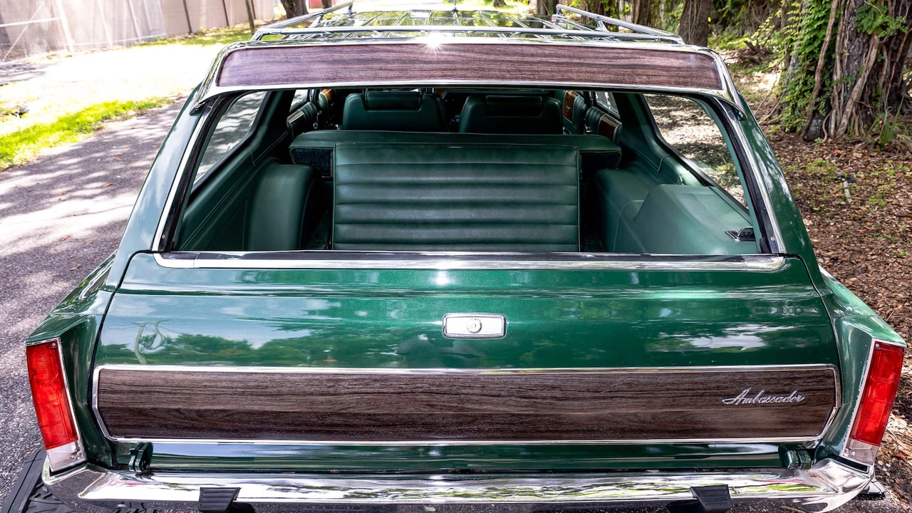1973 AMC Ambassador - Image 26 of 31