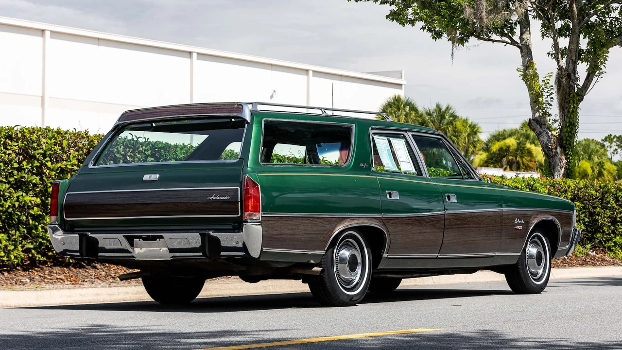 1973 AMC Ambassador - Image 28 of 31