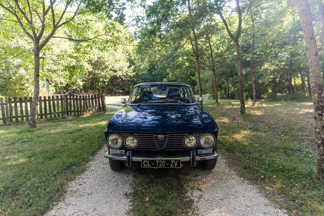 1973 Alfa Romeo 2000 GT Veloce - Image 3 of 30