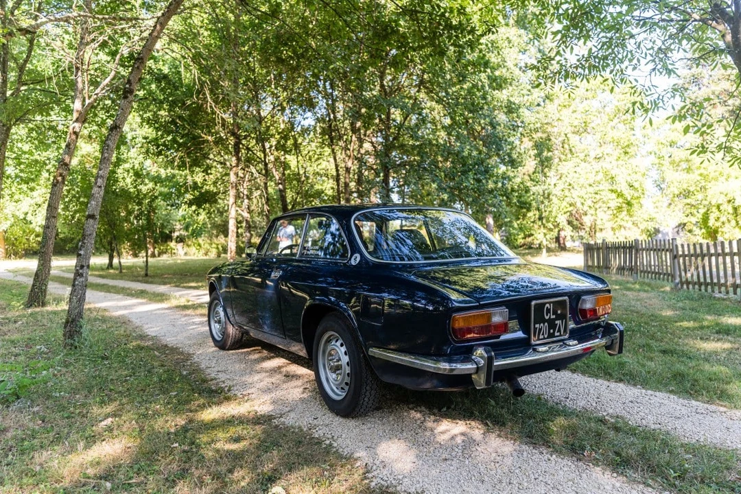 1973 Alfa Romeo 2000 GT Veloce - Image 7 of 30
