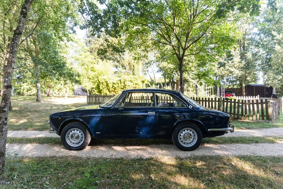 1973 Alfa Romeo 2000 GT Veloce - Image 8 of 30