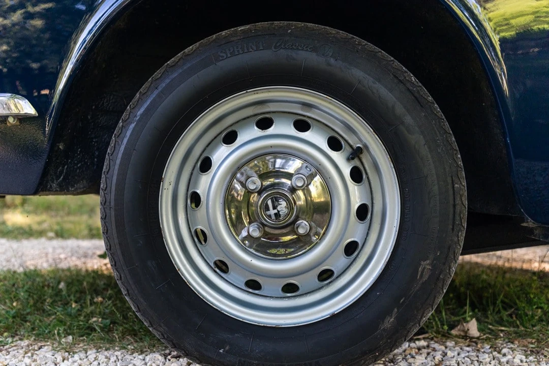 1973 Alfa Romeo 2000 GT Veloce - Image 17 of 30