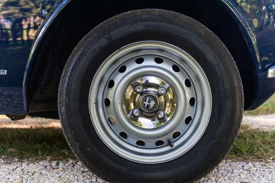 1973 Alfa Romeo 2000 GT Veloce - Image 18 of 30