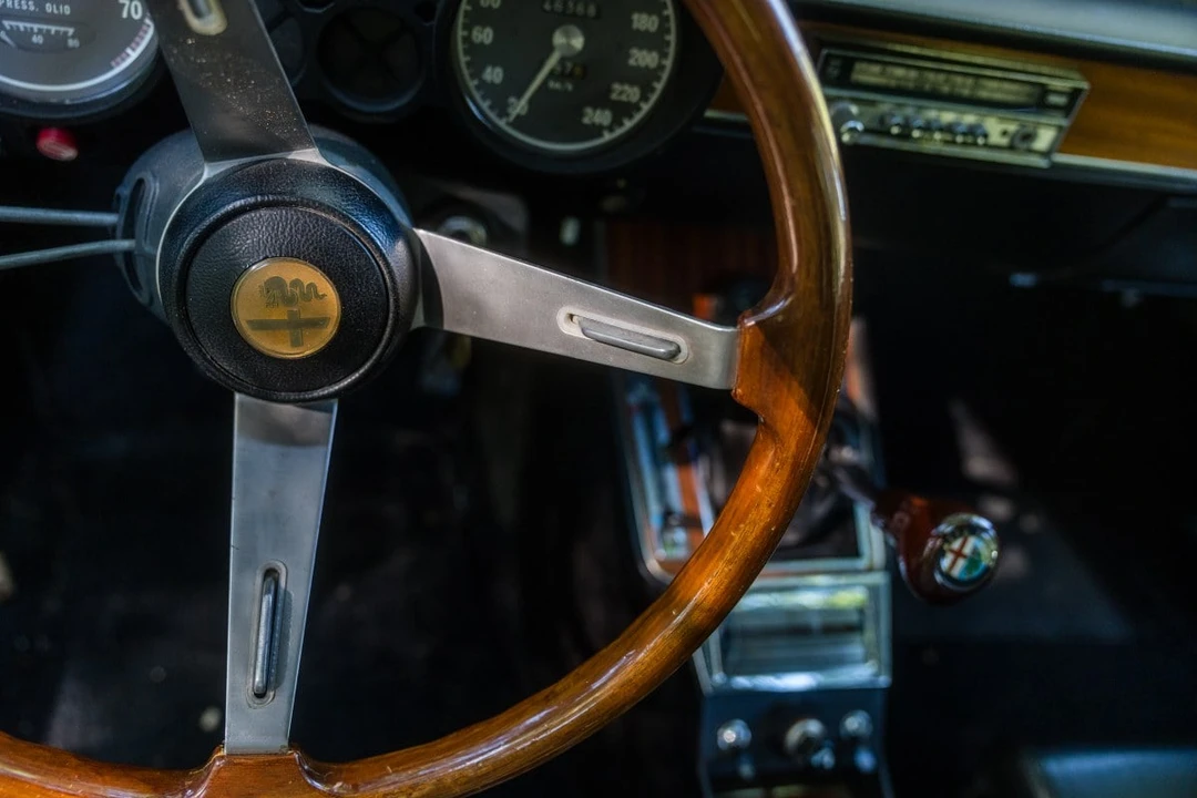 1973 Alfa Romeo 2000 GT Veloce - Image 26 of 30