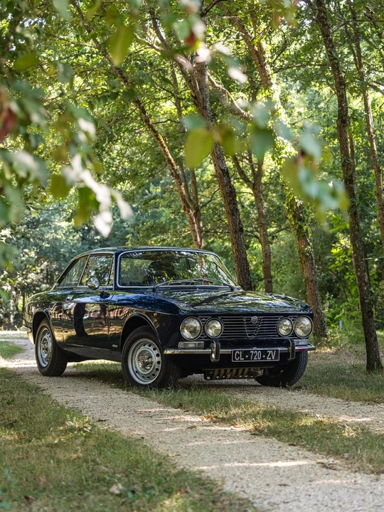 1973 Alfa Romeo 2000 GT Veloce - Image 10 of 30