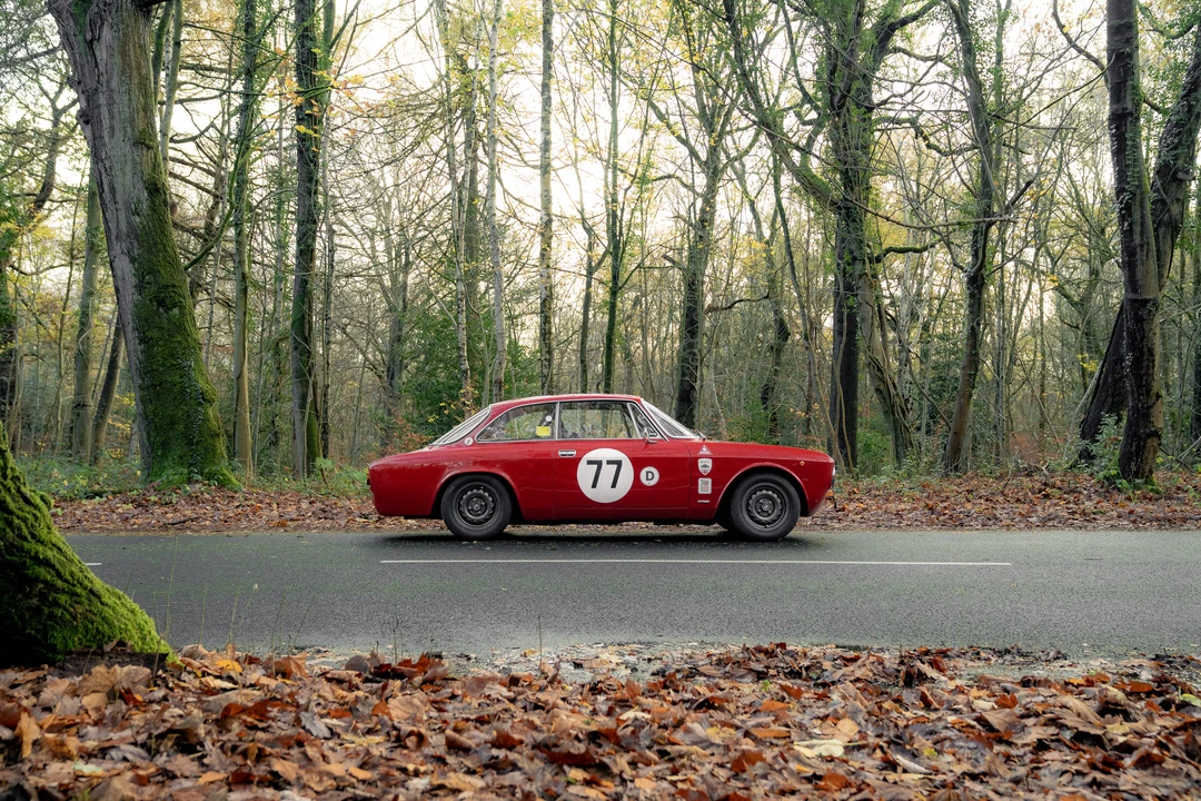 1973 Alfa Romeo 2000 GT Veloce - Image 16 of 31