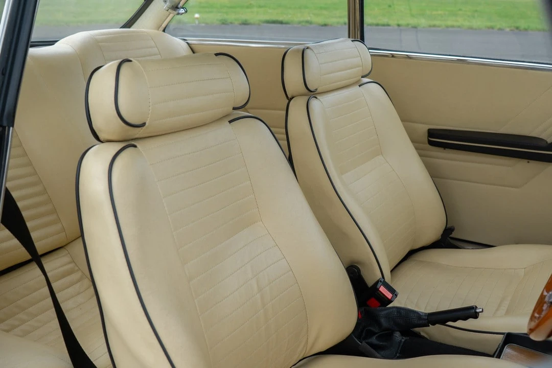 1973 Alfa Romeo 2000 GT Veloce - Image 14 of 30