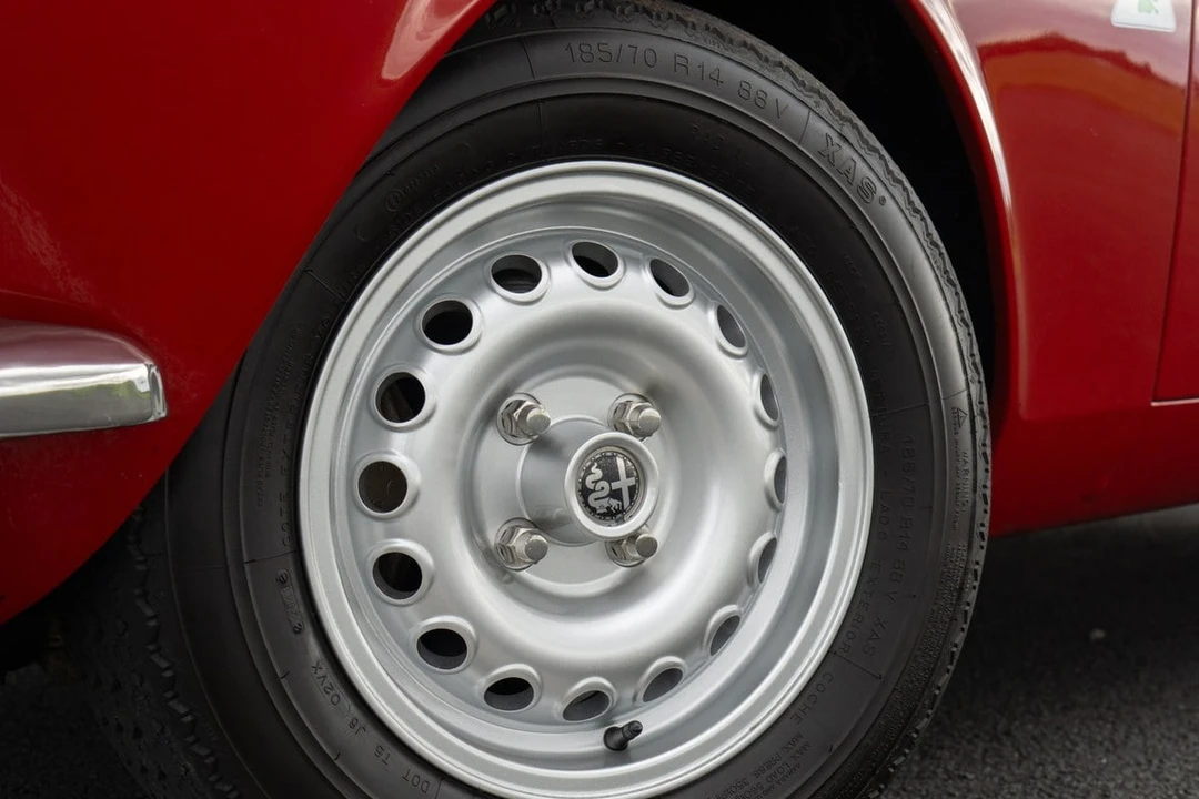 1973 Alfa Romeo 2000 GT Veloce - Image 23 of 30