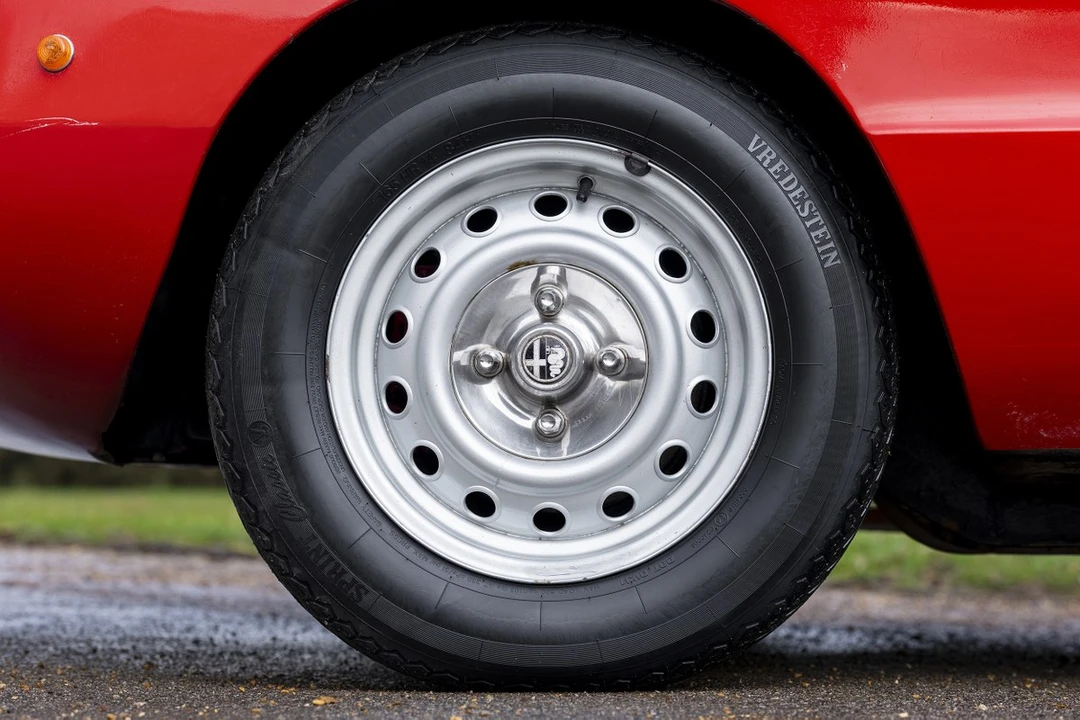 1973 Alfa Romeo Series 2 - Image 29 of 30