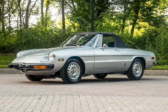 1973 Alfa Romeo 2000 Spider Veloce
