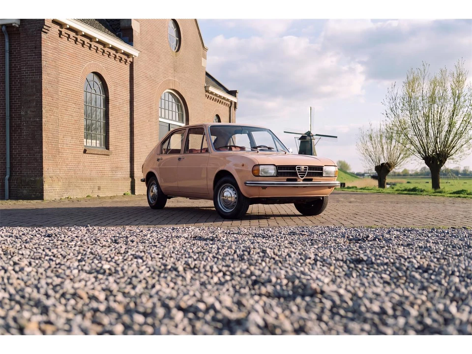 1973 Alfa Romeo 105/115 Series - Image 10 of 11