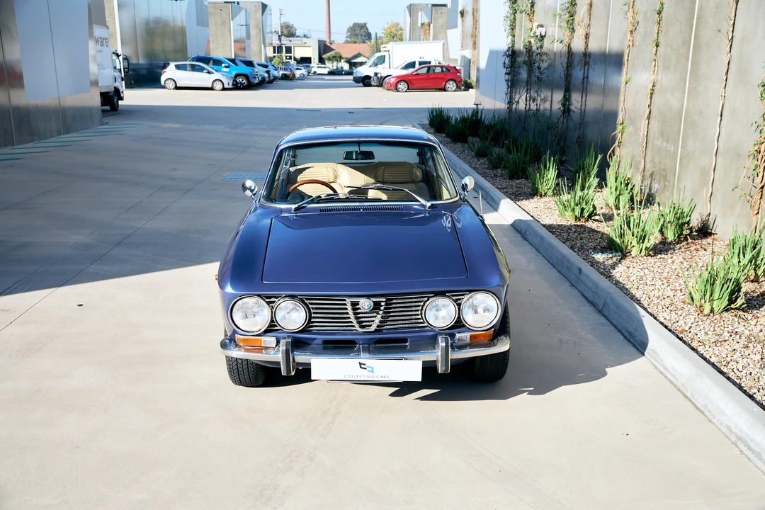 1973 Alfa Romeo 2000 GT Veloce - Image 2 of 31