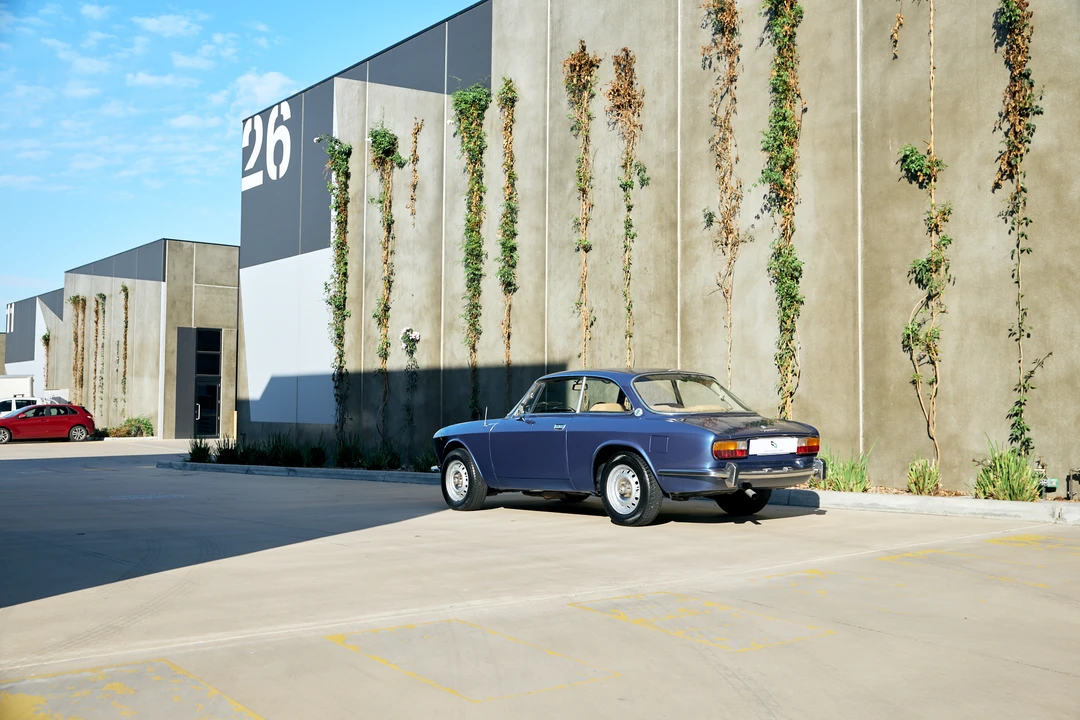 1973 Alfa Romeo 2000 GT Veloce - Image 13 of 31
