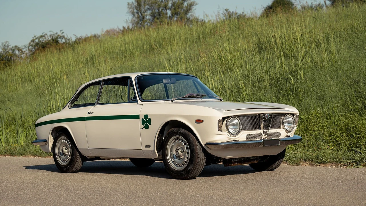 1973 Alfa Romeo GTA 1300 Junior - Image 10 of 31
