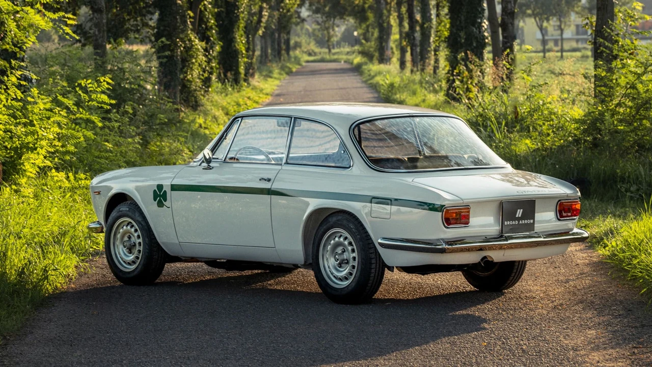1973 Alfa Romeo GTA 1300 Junior - Image 23 of 31