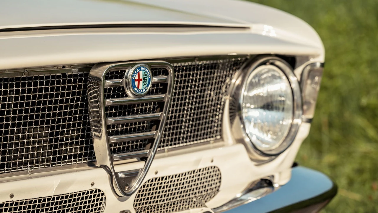 1973 Alfa Romeo GTA 1300 Junior - Image 27 of 31
