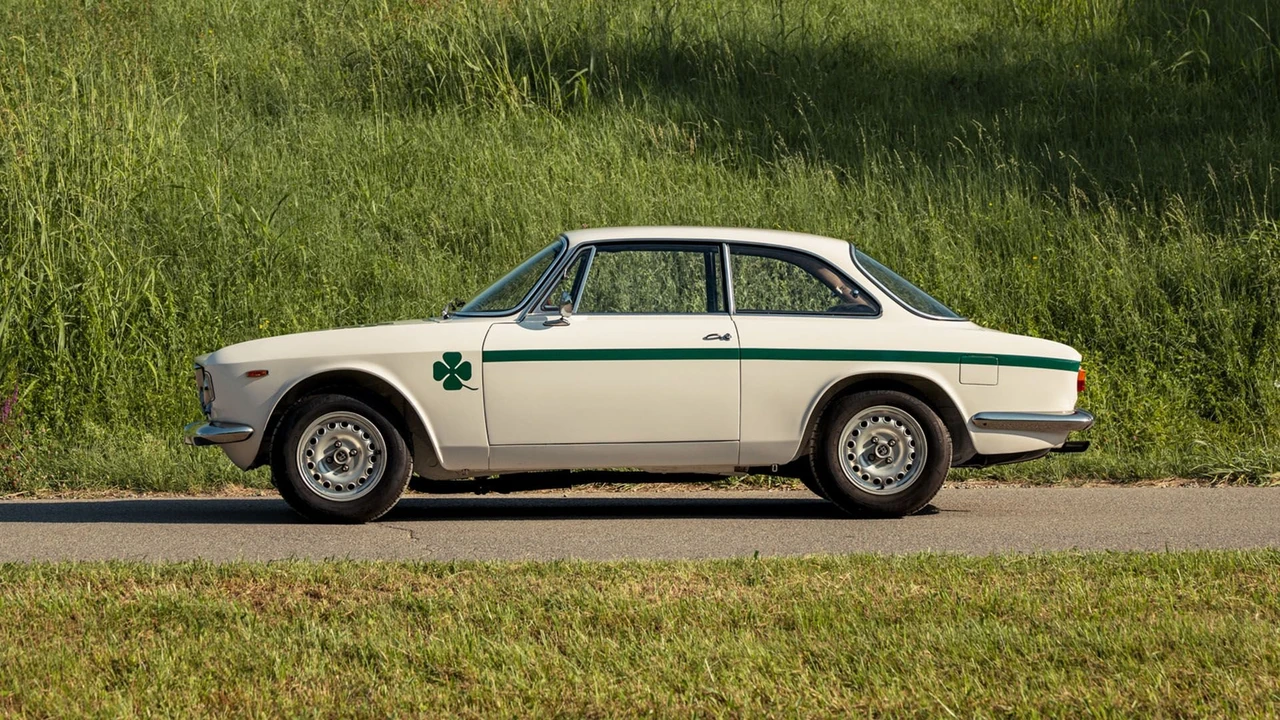 1973 Alfa Romeo GTA 1300 Junior - Image 19 of 31