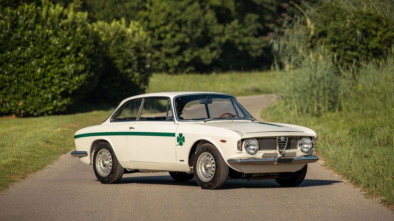 1973 Alfa Romeo GTA 1300 Junior - Image 12 of 31