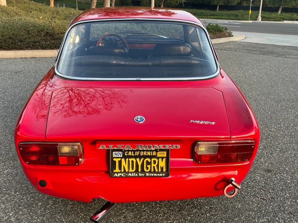 1973 Alfa Romeo 2000 GT Veloce - Image 9 of 21