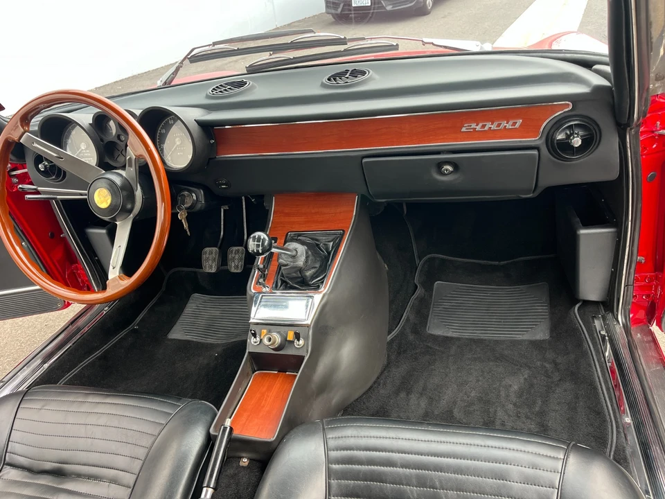 1973 Alfa Romeo 2000 GT Veloce - Image 15 of 21