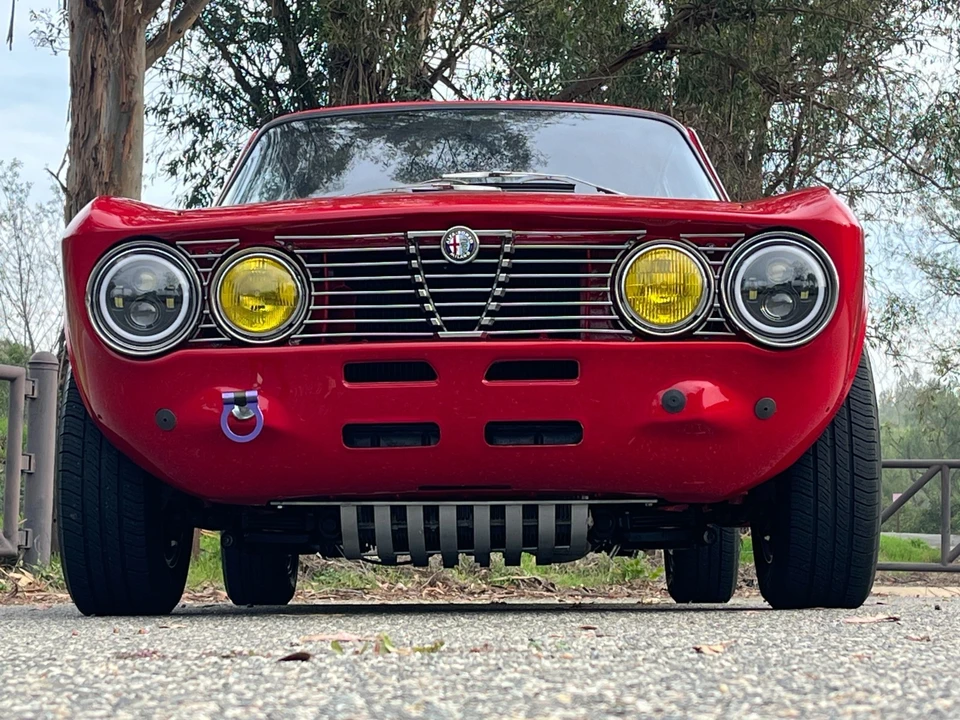 1973 Alfa Romeo 2000 GT Veloce - Image 6 of 21