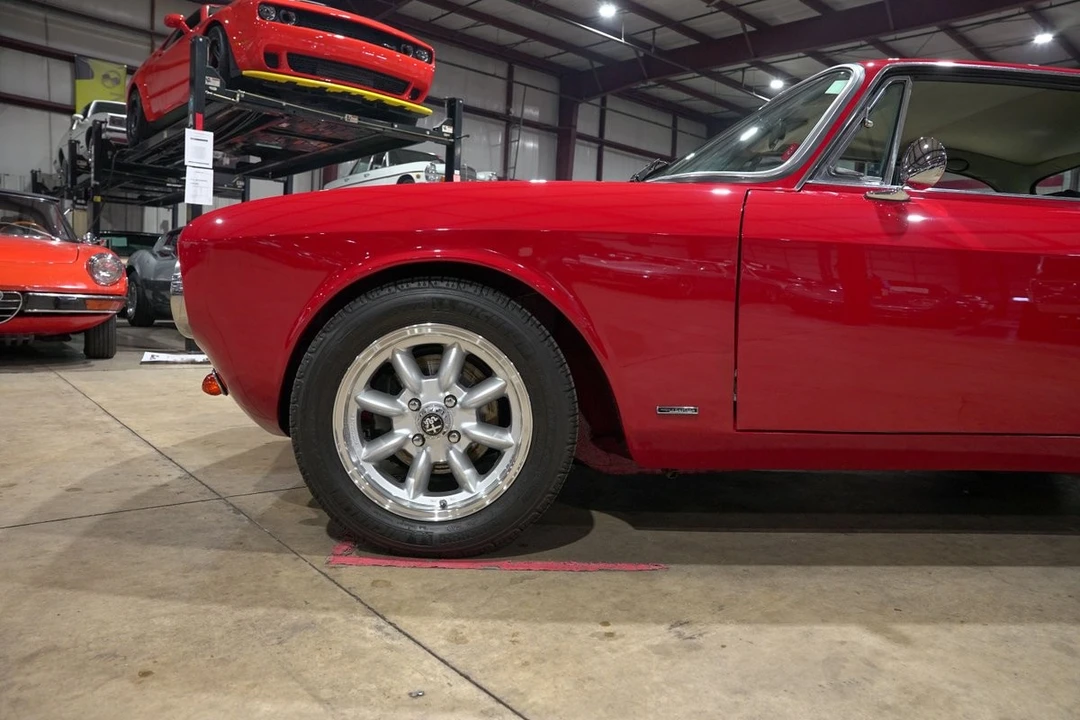 1973 Alfa Romeo 2000 GT Veloce - Image 3 of 12