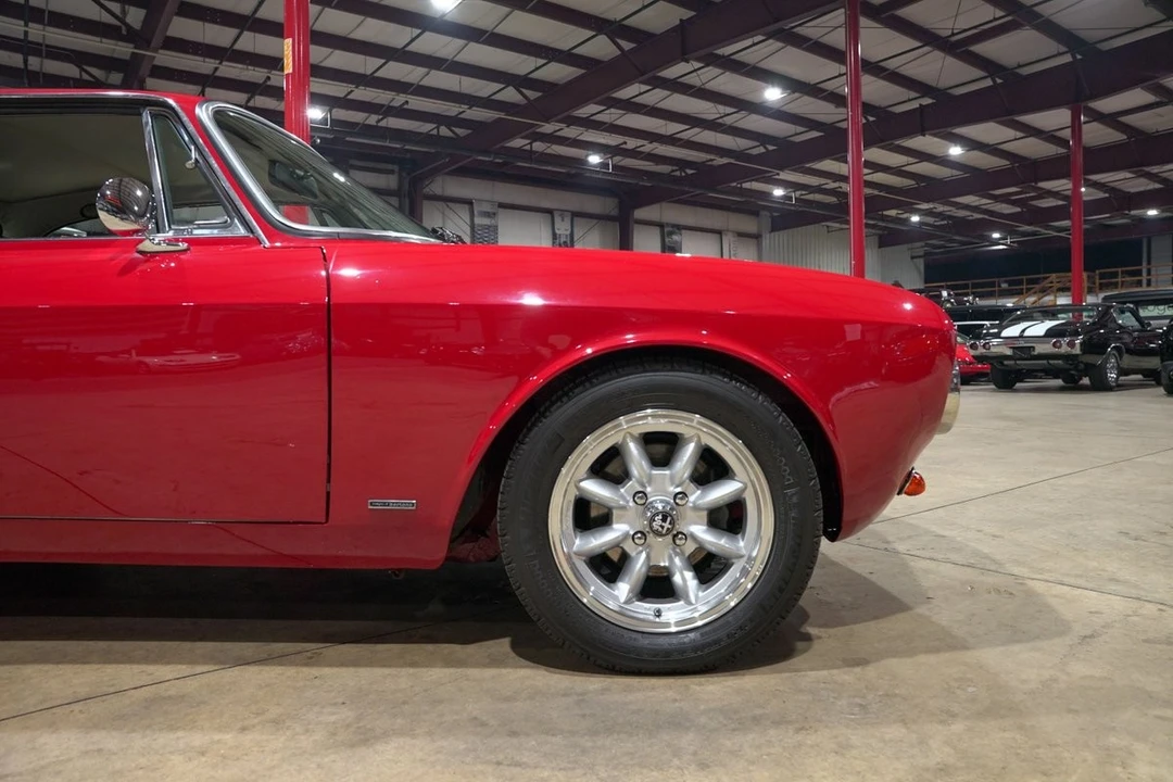 1973 Alfa Romeo 2000 GT Veloce - Image 11 of 21