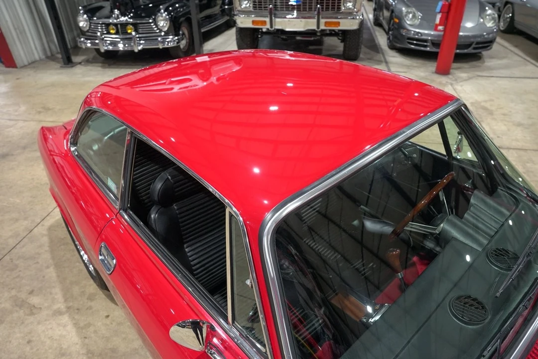 1973 Alfa Romeo 2000 GT Veloce - Image 19 of 21