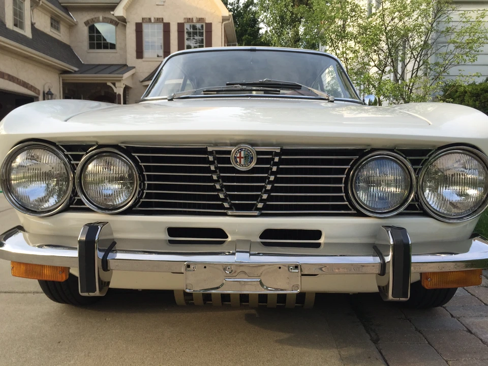 1973 Alfa Romeo 2000 GT Veloce - Image 7 of 31