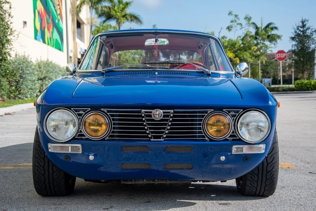 1973 Alfa Romeo 2000 GT Veloce - Image 7 of 31