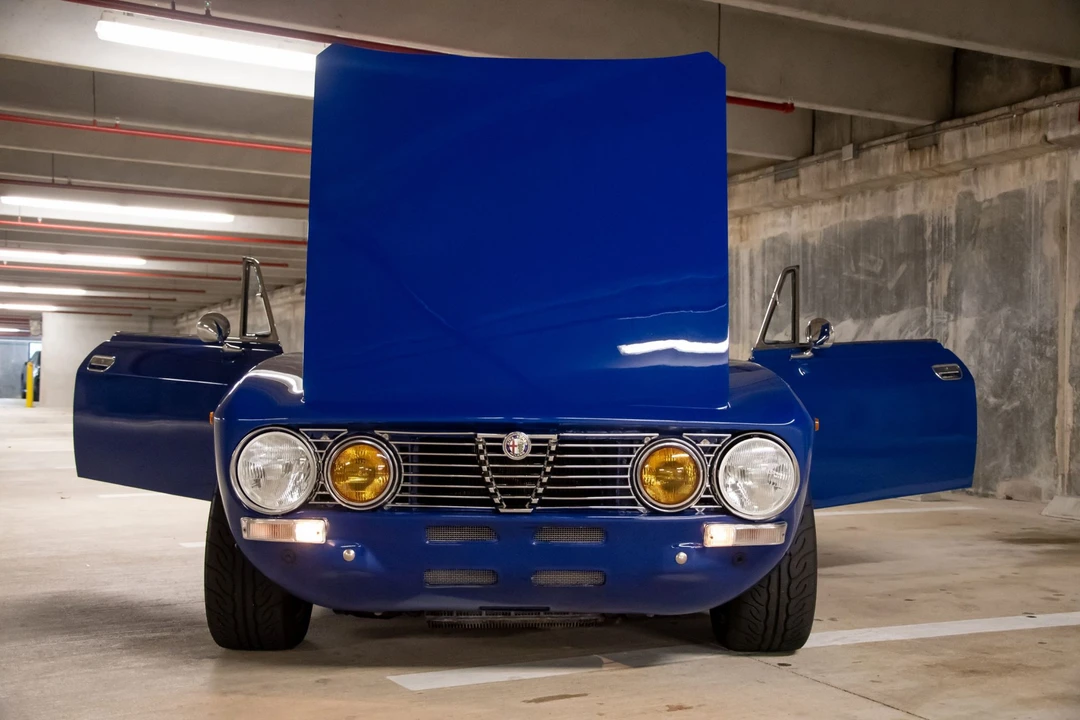 1973 Alfa Romeo 2000 GT Veloce - Image 25 of 31