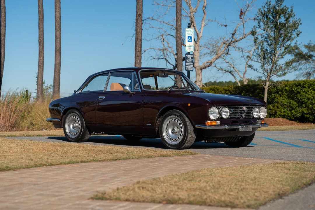 1973 Alfa Romeo 2000 GT Veloce - Image 7 of 31