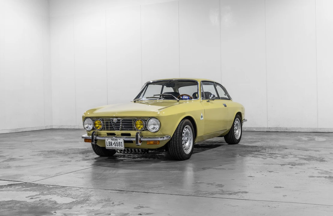 1973 Alfa Romeo 2000 GT Veloce - Image 3 of 31