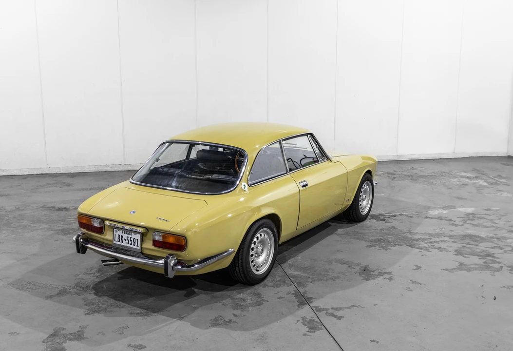 1973 Alfa Romeo 2000 GT Veloce - Image 20 of 31
