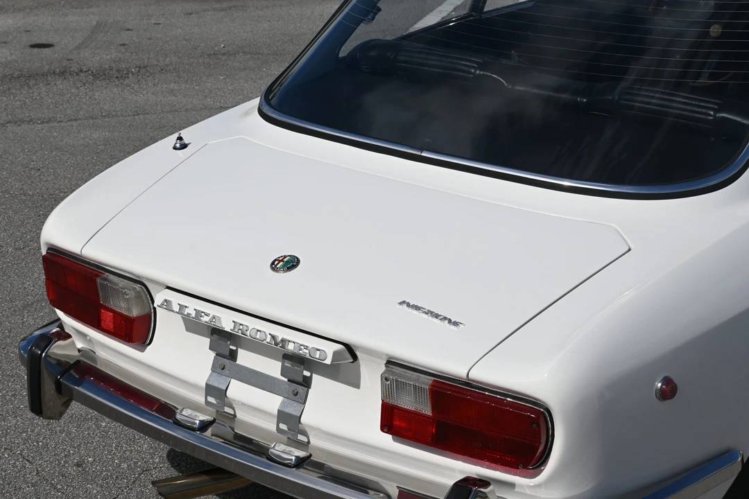 1973 Alfa Romeo 2000 GT Veloce - Image 26 of 31