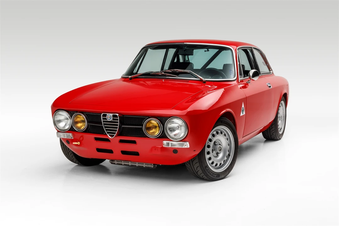 1973 Alfa Romeo 2000 GT Veloce - Image 17 of 31
