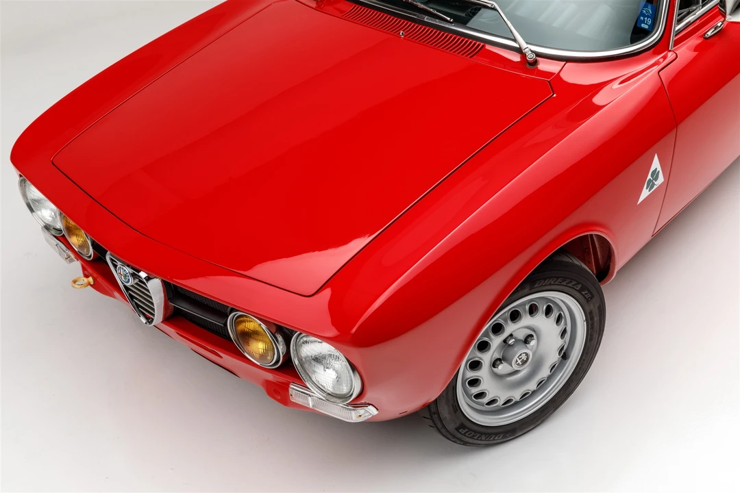 1973 Alfa Romeo 2000 GT Veloce - Image 22 of 31