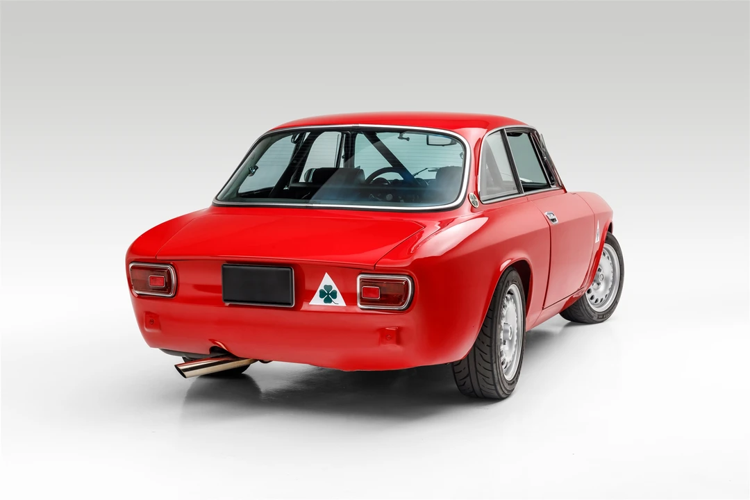 1973 Alfa Romeo 2000 GT Veloce - Image 7 of 31