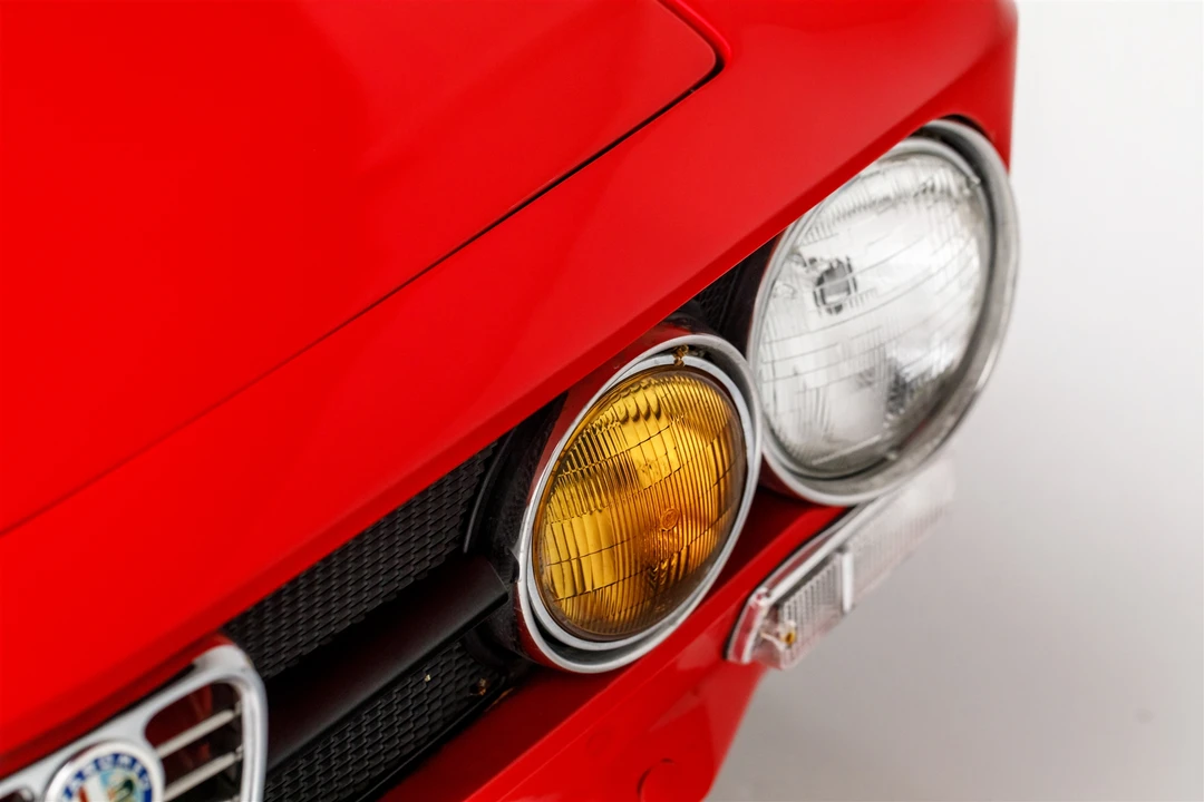 1973 Alfa Romeo 2000 GT Veloce - Image 29 of 31