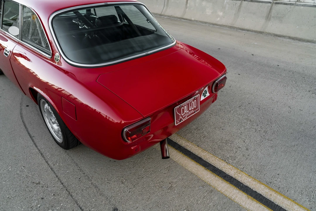 1973 Alfa Romeo 2000 GT Veloce - Image 20 of 31