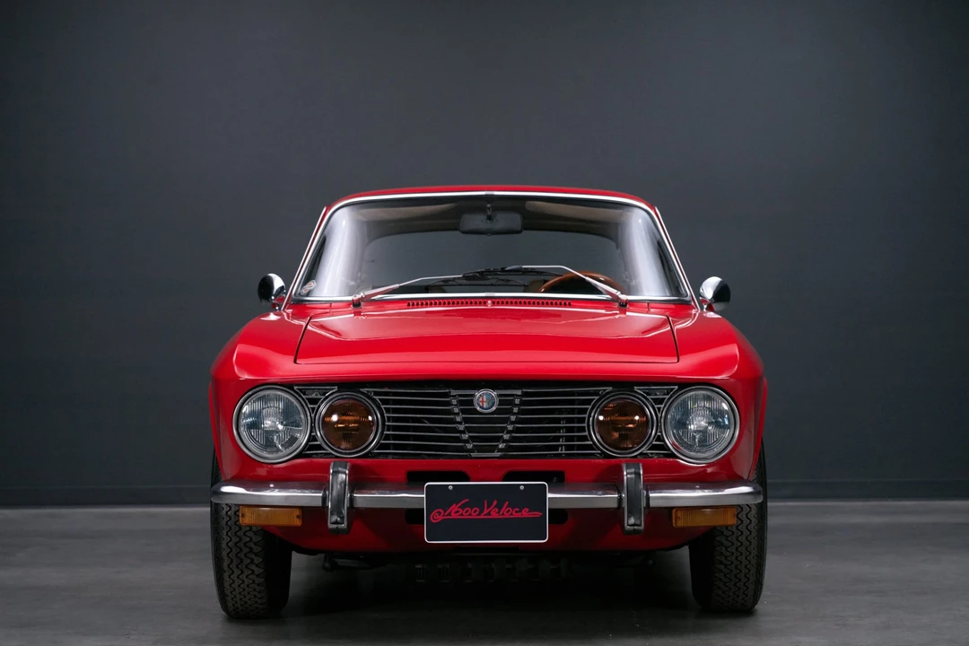 1973 Alfa Romeo 2000 GT Veloce - Image 5 of 31